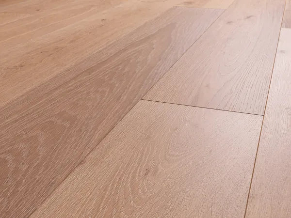 Hardwoood Engineered Cabot 5/8″ x 9.5″ The Terra Vista Collection