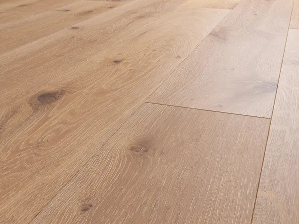 Hardwoood Engineered Winterton 5/8″ x 9.5″ The Terra Vista Collection