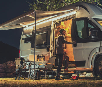 Smart Flooring Choices for Your RV or Camper: Lightweight, Durable & Road-Ready Options