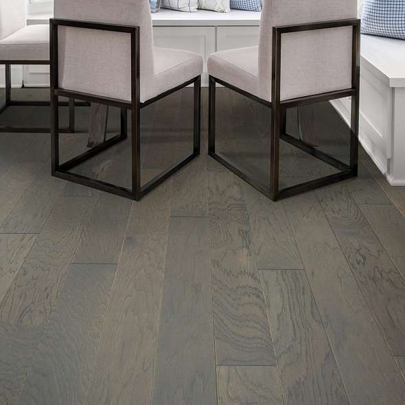 Vinyl Golden Oak 7.83" Hybrid Resilient Ingenious Plank | Factory ...