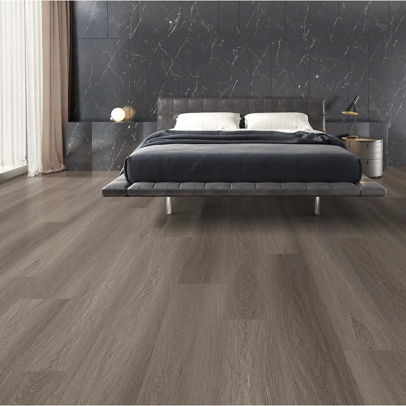 Vinyl London Fog Royal Oaks Collection