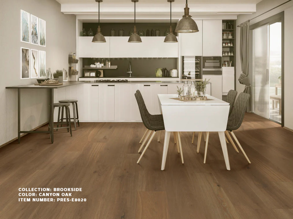 Vinyl Canyon Oak PRES-E8020 BROOKSIDE