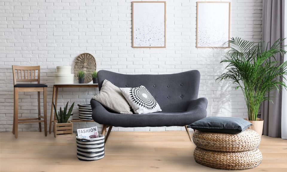 Hardwood April Snow PSOAK148AS37 Prairie Storm Collection