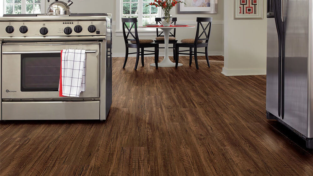 Vinyl Kingswood Oak  VV024 CORETEC PLUS 7" PLANK COLLECTION