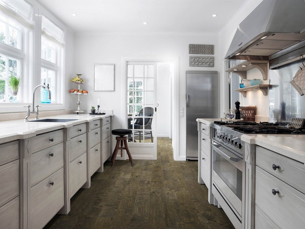 Hardwood  Smokehouse POBI96SH Pioneer