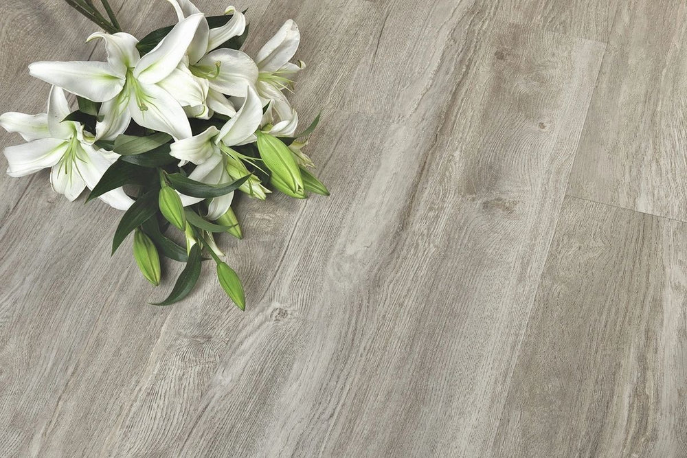 Vinyl New Grey Oak SPC 123 12 mil SPC